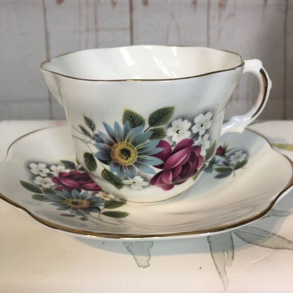 So Pretty Vintage Lefton Purple Rose Bone China Floral Teacup Set Cottage Shabby - Picture 10 of 10